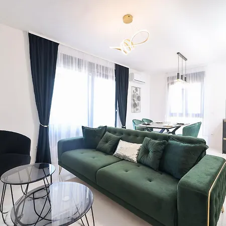Two Bedroom Apt Luxury Gold Ivana With Private Parking Apartment Zadar